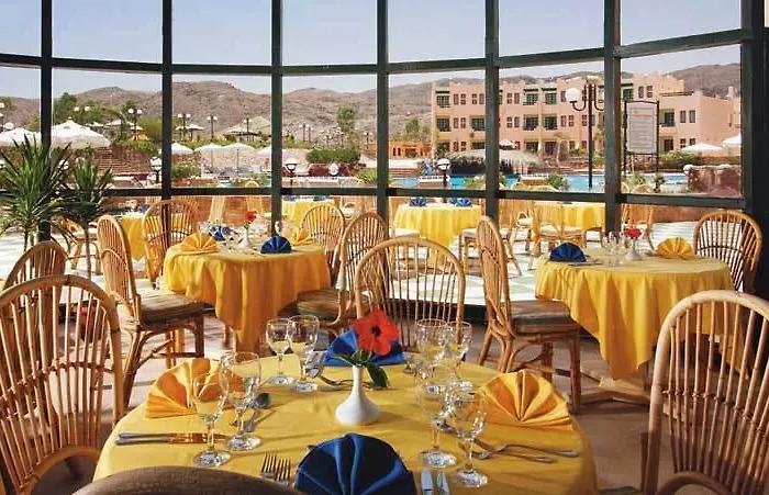 Sol Y Mar Sea Star Resort 4*